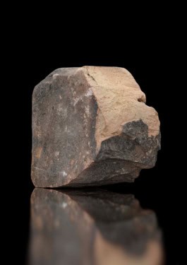 Layered Urban Realities: A Geological Metaphor in Virtual Vandalism fabian-garna-cgi-art-direction